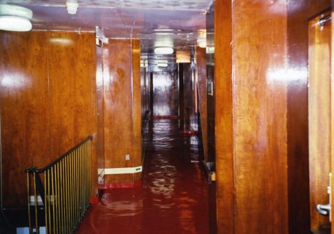 Upstairs, the alleyways were wooden-panelled and narrow. Where the wooden panels were missing indicated areas where new cabins had been added. 