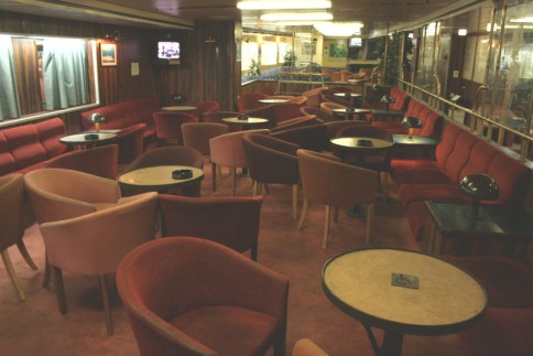 Adjacent, the main bar is still 'The Peninsular Bar'
