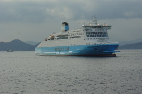 27 September 2005: the Maersk Dunkerque is handed over to Norfolkline.