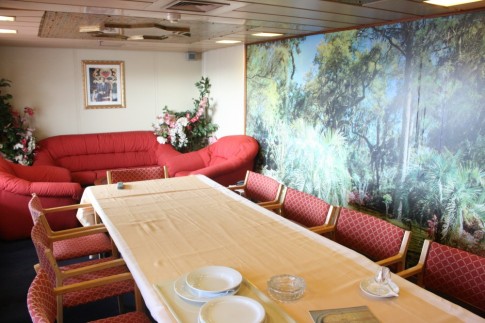 Officers' mess, Deck 7.