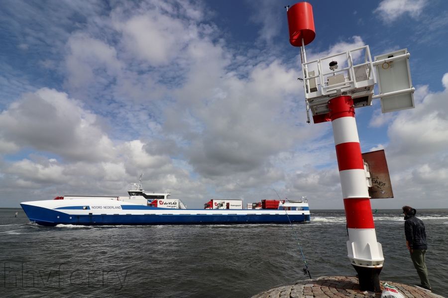 Rederij Doeksen's cargo catamaran Noord Nederland arriving at Terschelling, May 2022.