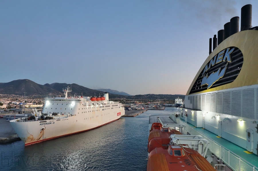 Superfast's Asterion II and ANEK Lines' Hellenic Spirit at Patras New Port, September.