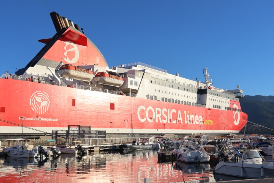 On the berth at Propriano, in the morning sun, following arrival from Marseille